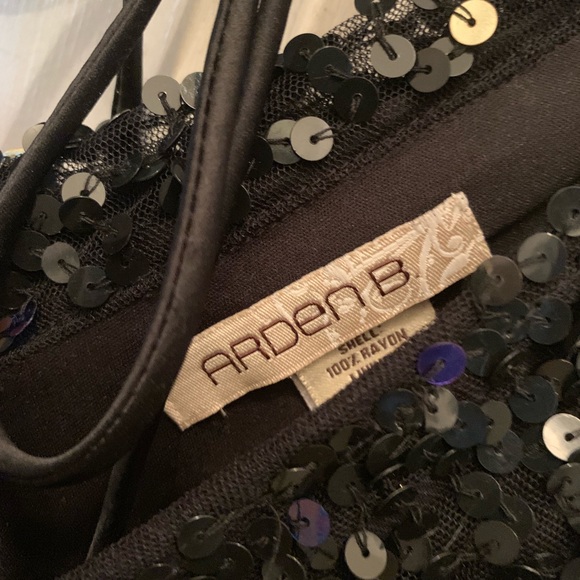 ArdenB navy & gold dress needs repaired at bottom - Picture 3 of 8